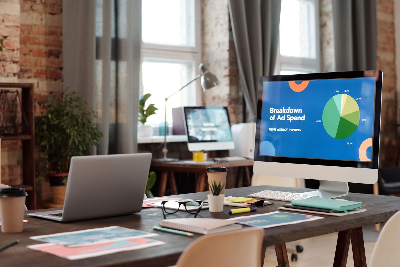 Workspace and analytics at the NOVIGEEKS studio